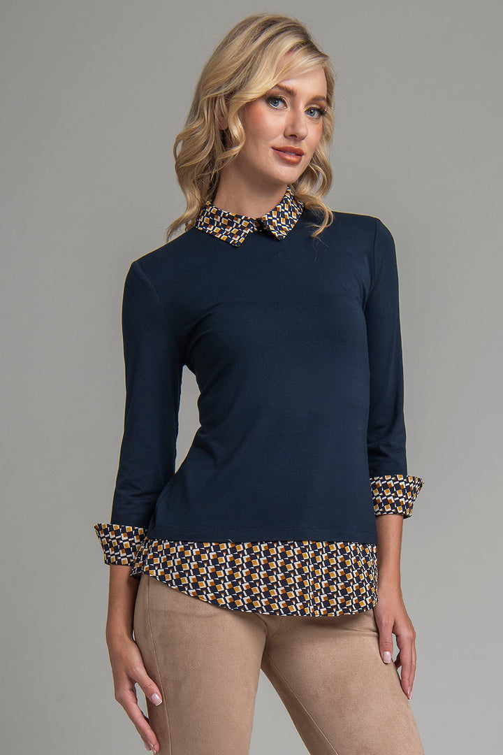 Blusa Con Estampado En Cuello, Puños Y Bajo