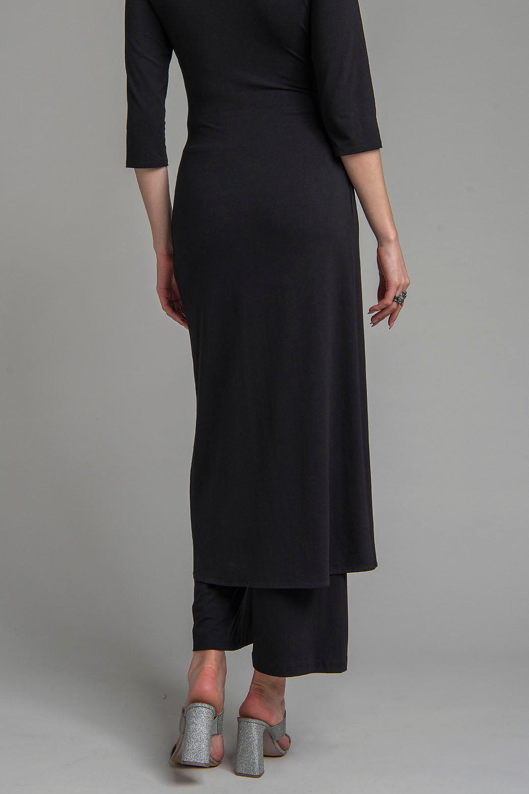 Pantalon Liso Corte Ancho