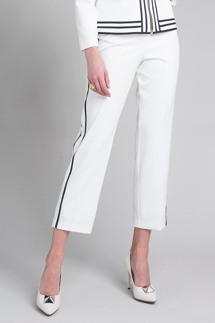 Pantalon Corte Recto Con Franjas En Laterales