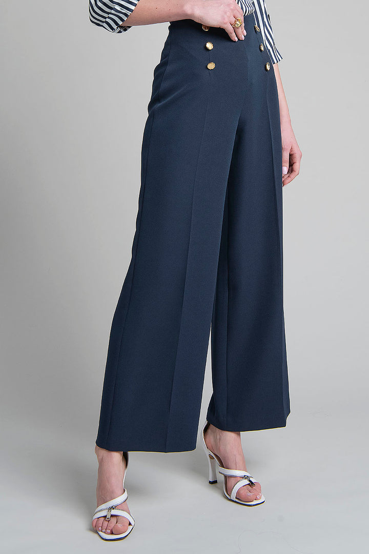 Pantalon Liso Con Botones Al Frente