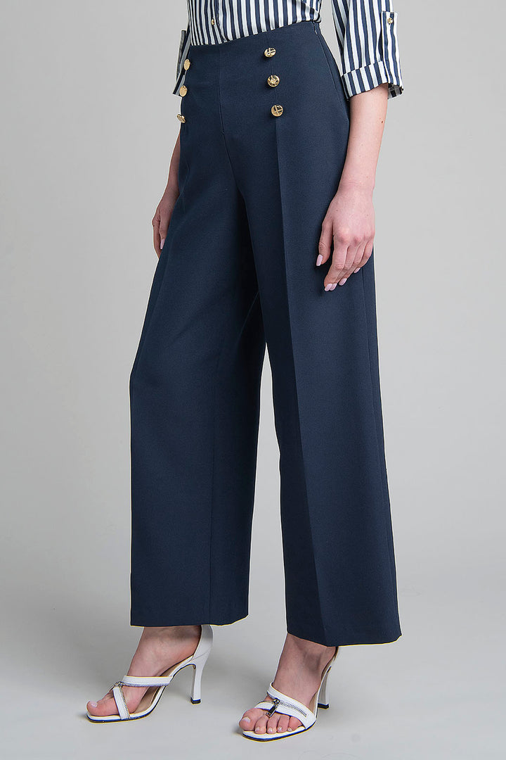 Pantalon Liso Con Botones Al Frente