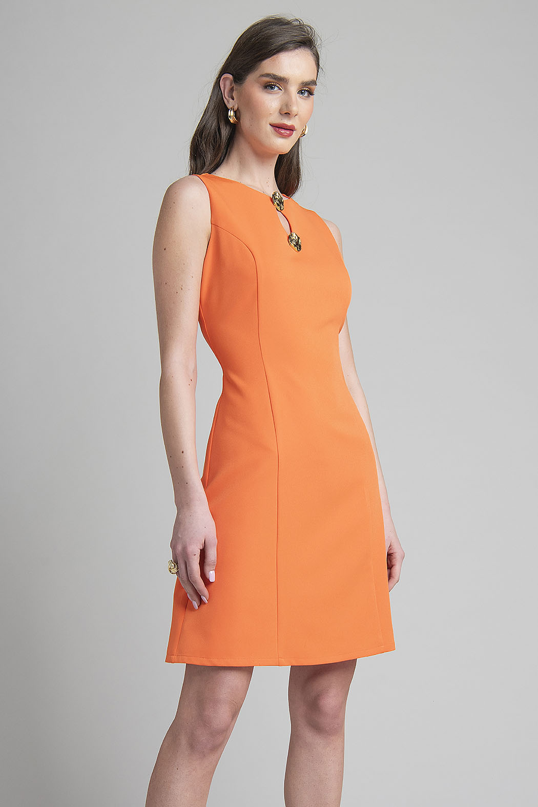 Vestido Sin Mangas Con Botones Al Frente