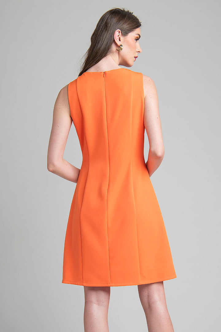 Vestido Sin Mangas Con Botones Al Frente