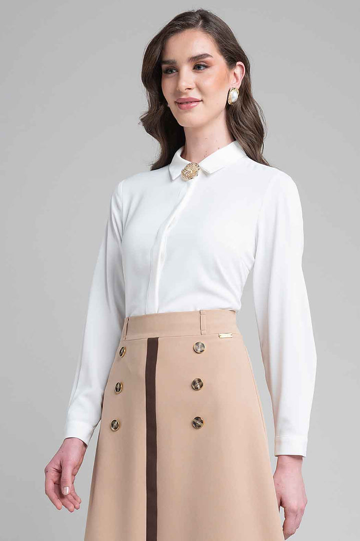 Blusa Camisera Con Boton Decorativo