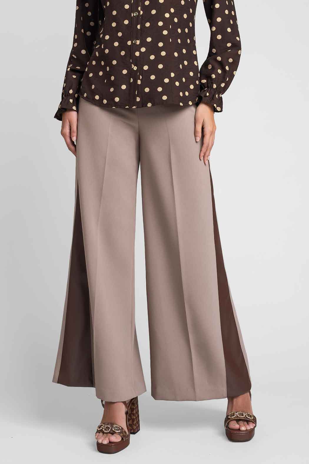 Pantalon Corte Amplio Con Franja De Vinipiel En Laterales