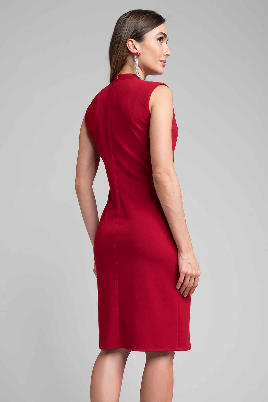 Vestido Sin Manga Con Nudo Al Frente
