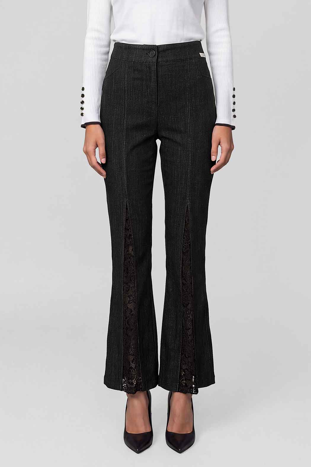 Pantalon Corte Amplio Con Detalle De Encaje En Bajo