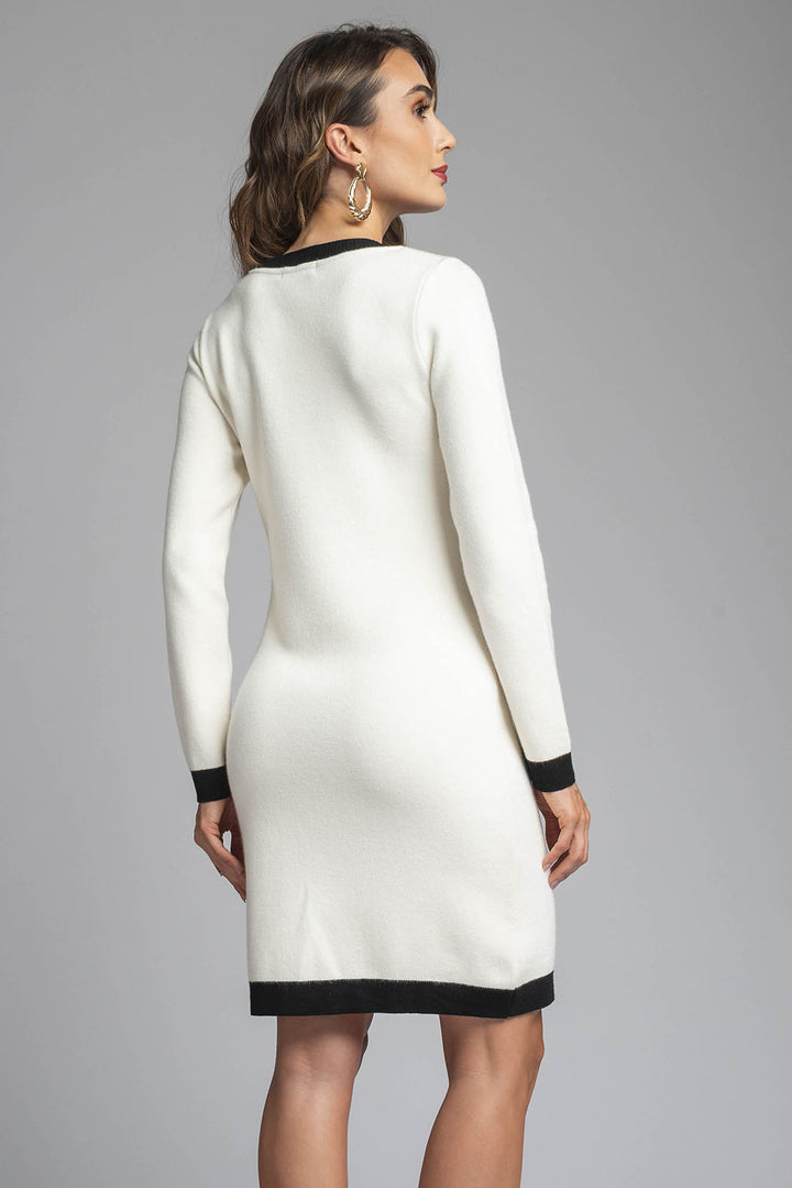Vestido Corto De Punto Con Manga Larga Y Botones Al Frente