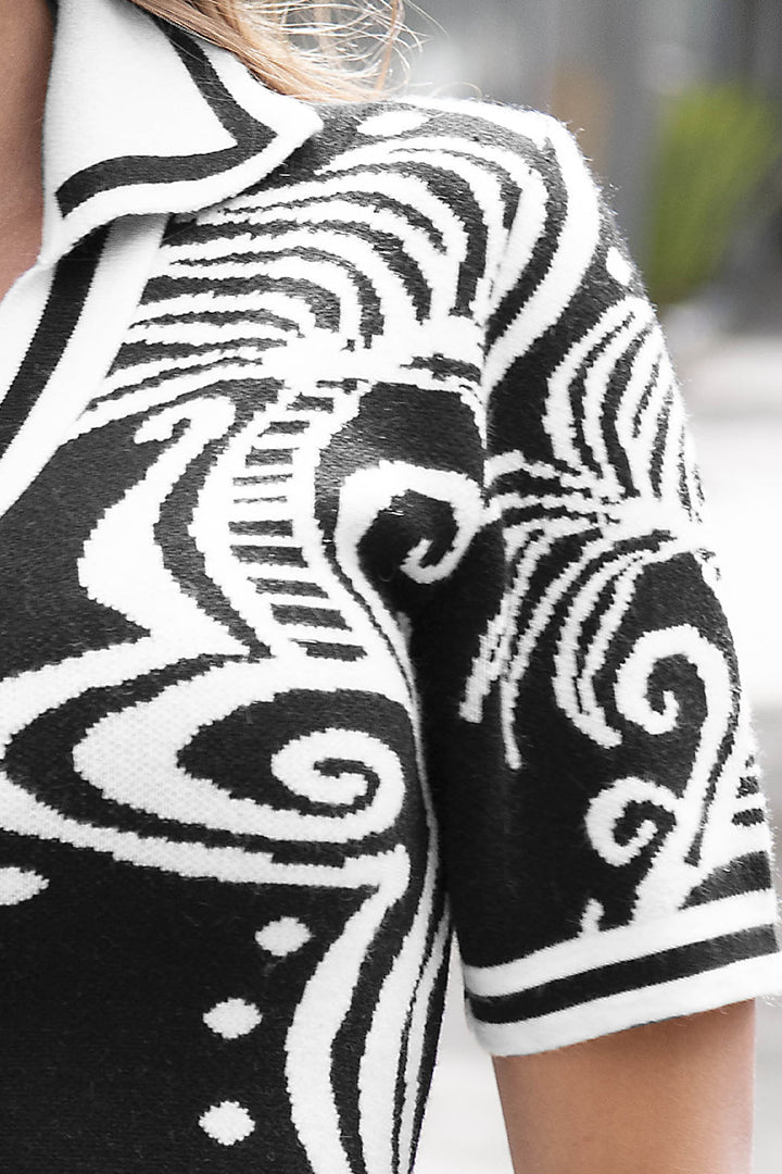 Vestido Corto De Punto Estampado Con Manga Corta