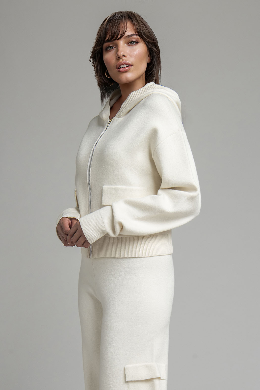 Sueter De Punto Con Gorro Y Bolsas