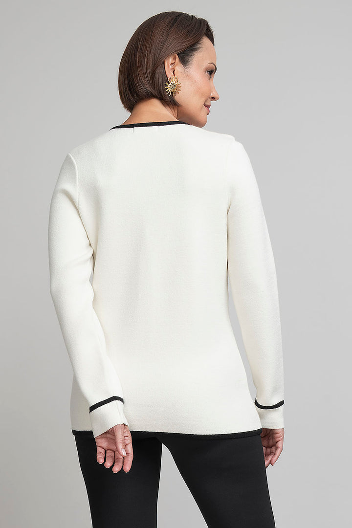 Suéter De Punto Con Botón Dorado