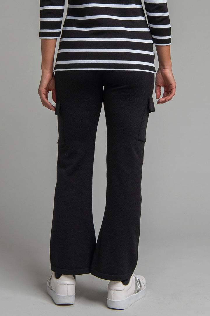 Pantalon De Punto Con Bolsas Laterales