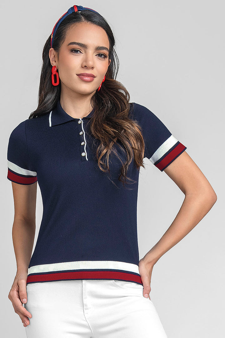 Blusa Con Cuello Sport Y Manga Corta