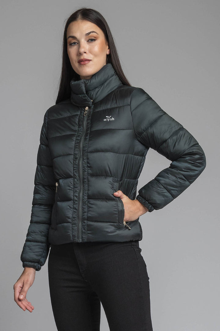Chamarra Empacable Con Cuello Alto