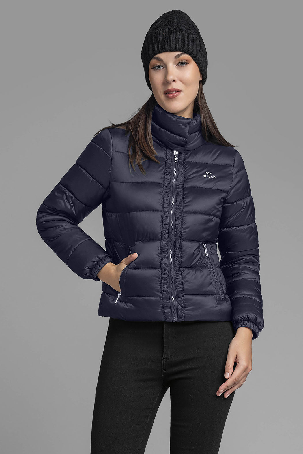 Chamarra Empacable Con Cuello Alto