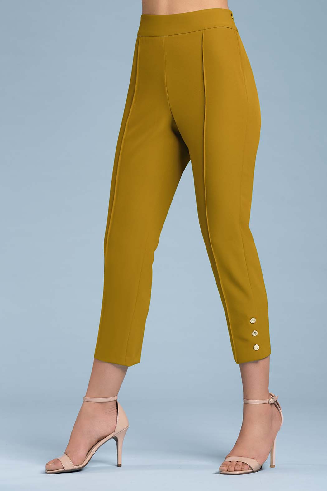 Pantalon Tipo Capri Liso