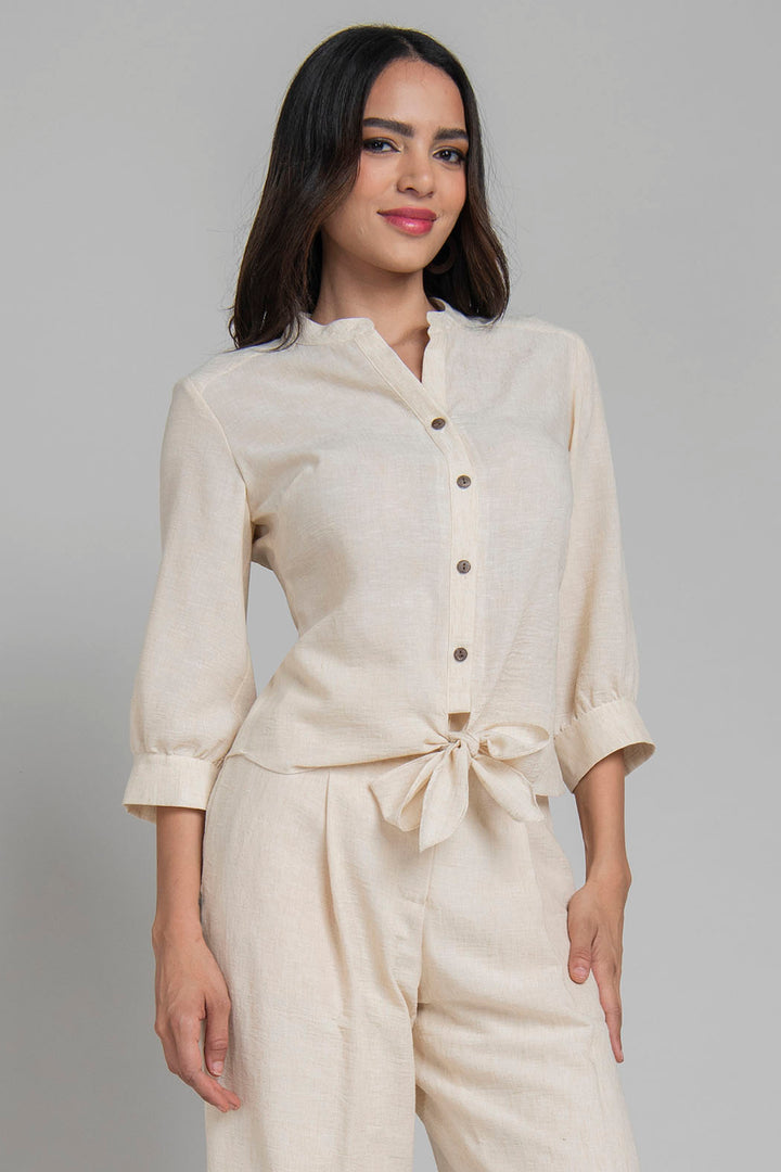 Blusa Lisa Con Amarre En Cintura
