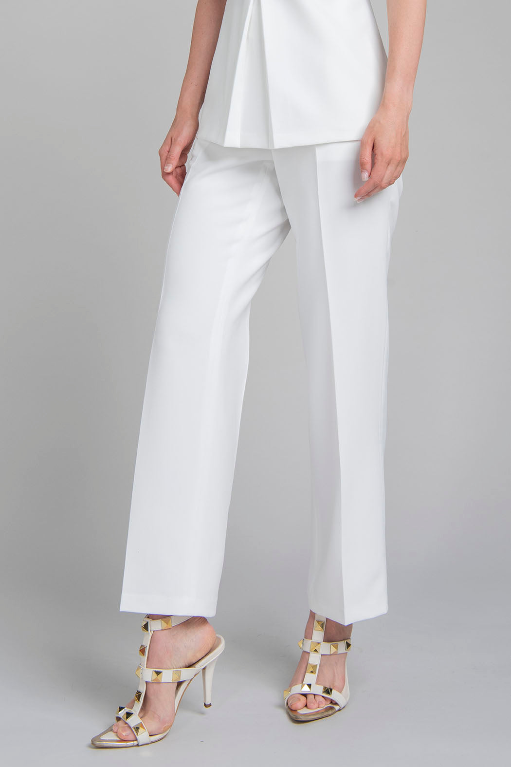 Pantalon Liso De Vestir Con Bolsas