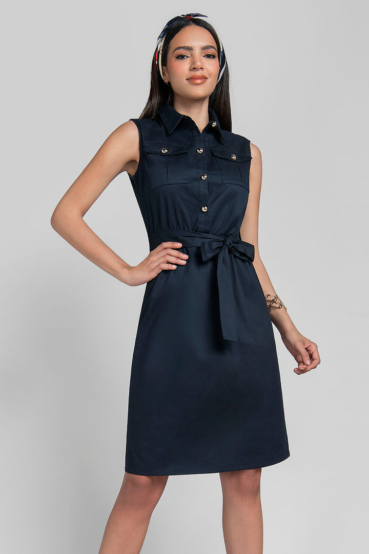 Vestido Liso Sin Mangas Con Botones Al Frente