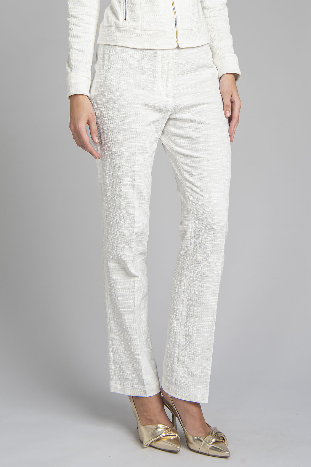 Pantalon De Vestir Corte Recto Con Botones Y Cierre Al Frente