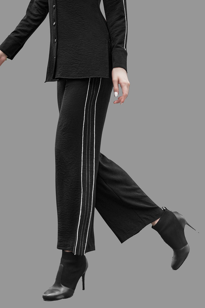 Pantalon Corte Recto Con Linea Lateral