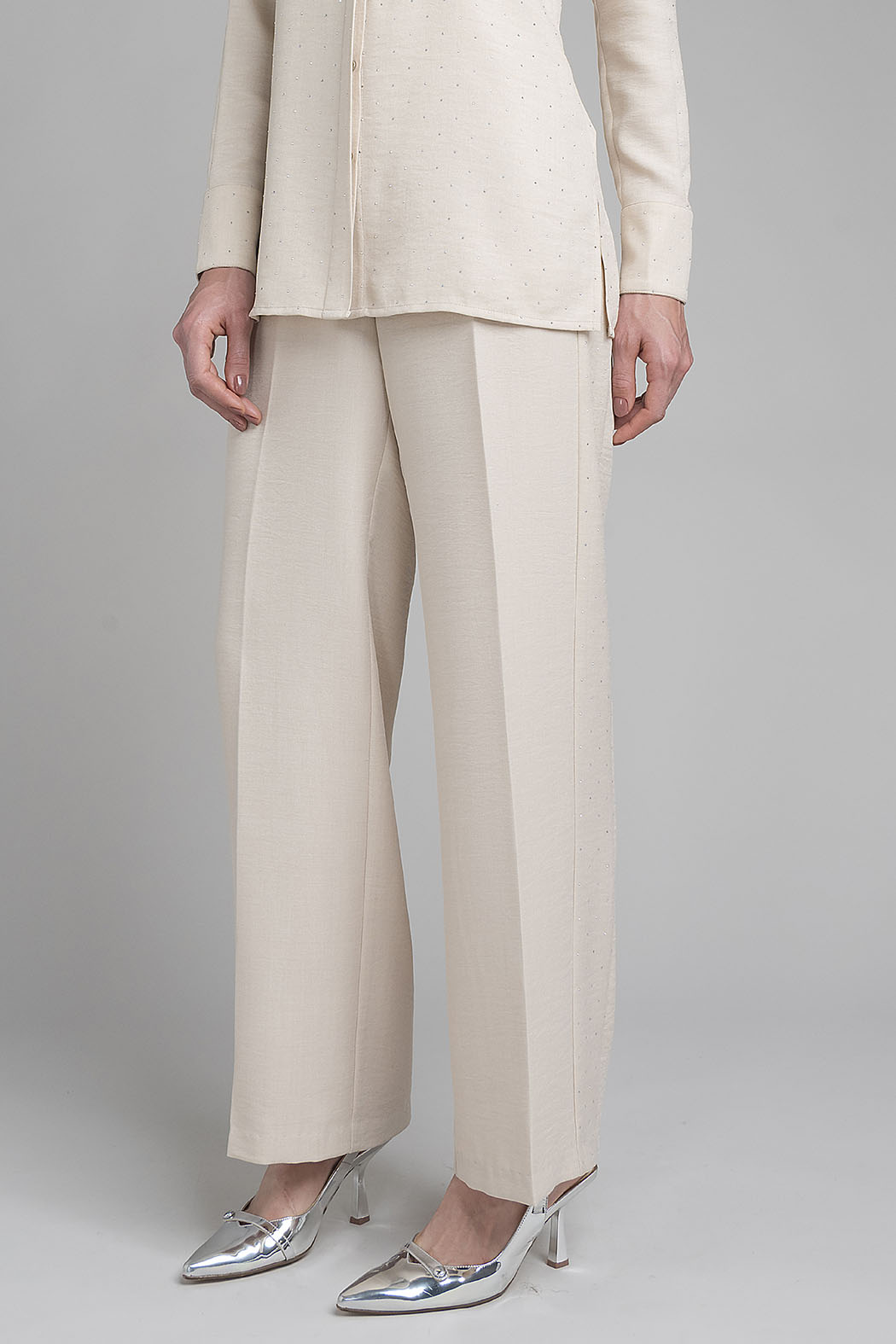 Pantalon Liso Corte Recto