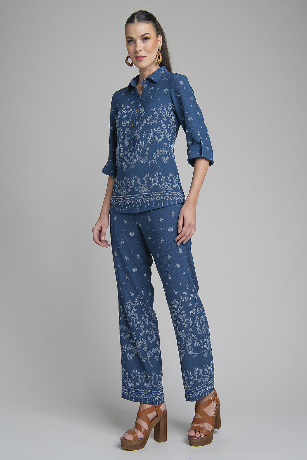 Conjunto De Blusa Con Manga 3/4 Y Pantalon Estampado