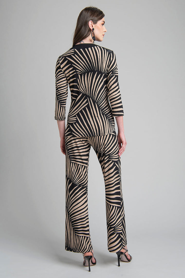 Conjunto De Blusa Y Pantalon Estampado De Hojas