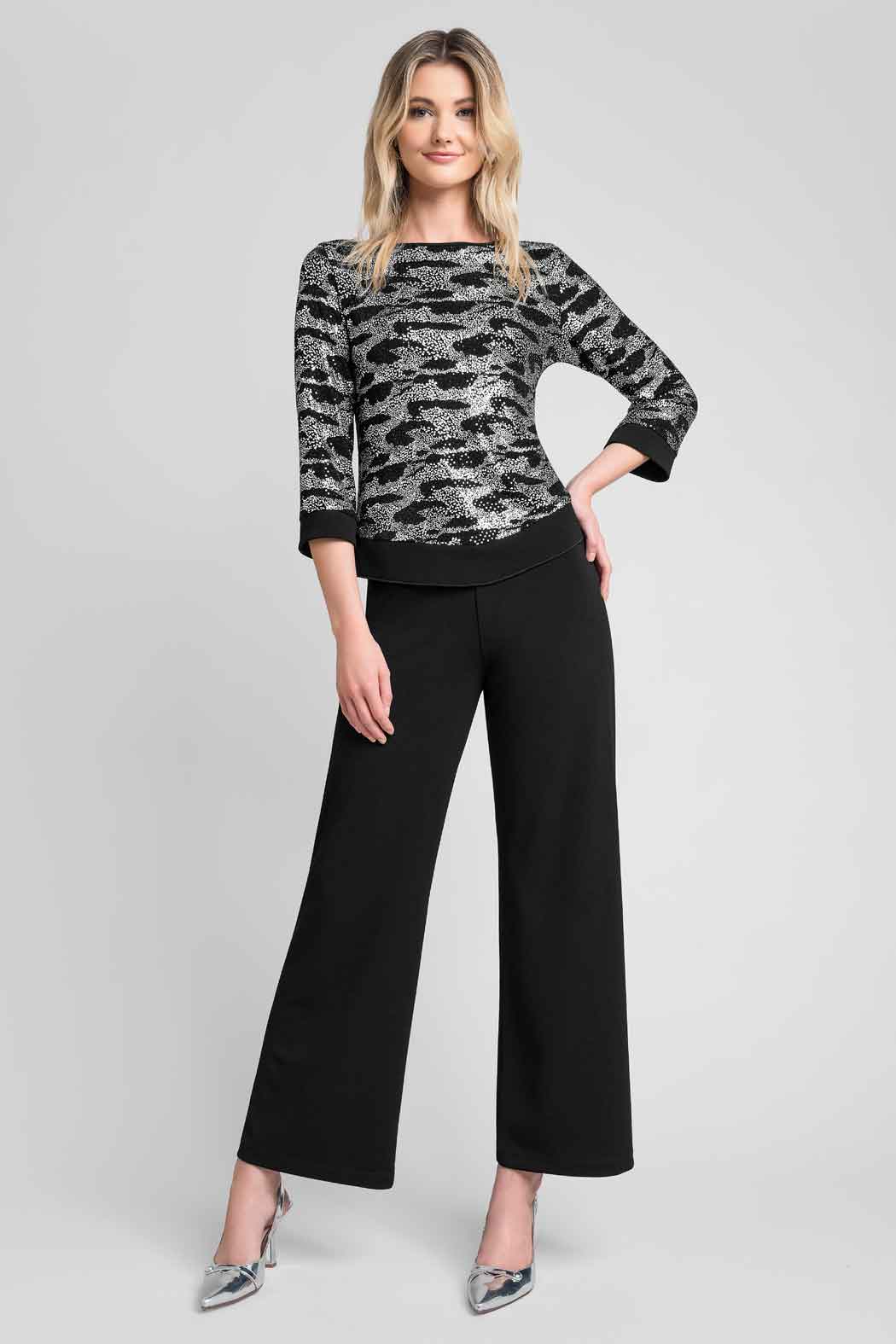 Conjunto De Pantalon Liso Y Blusa Con Brillos