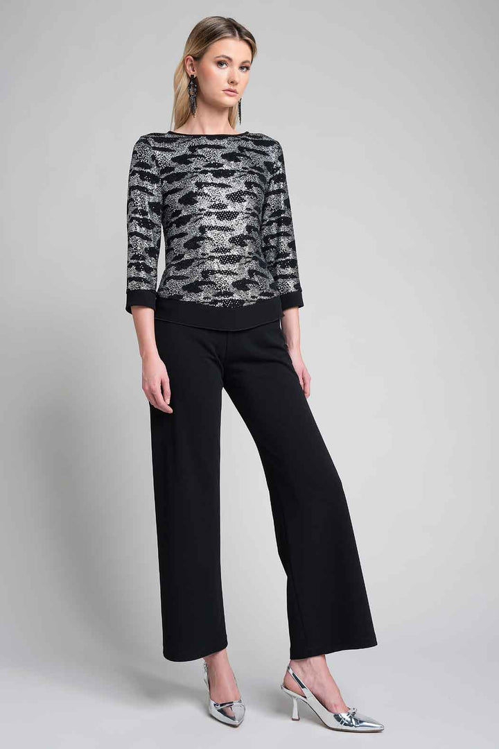 Conjunto De Pantalon Liso Y Blusa Con Brillos