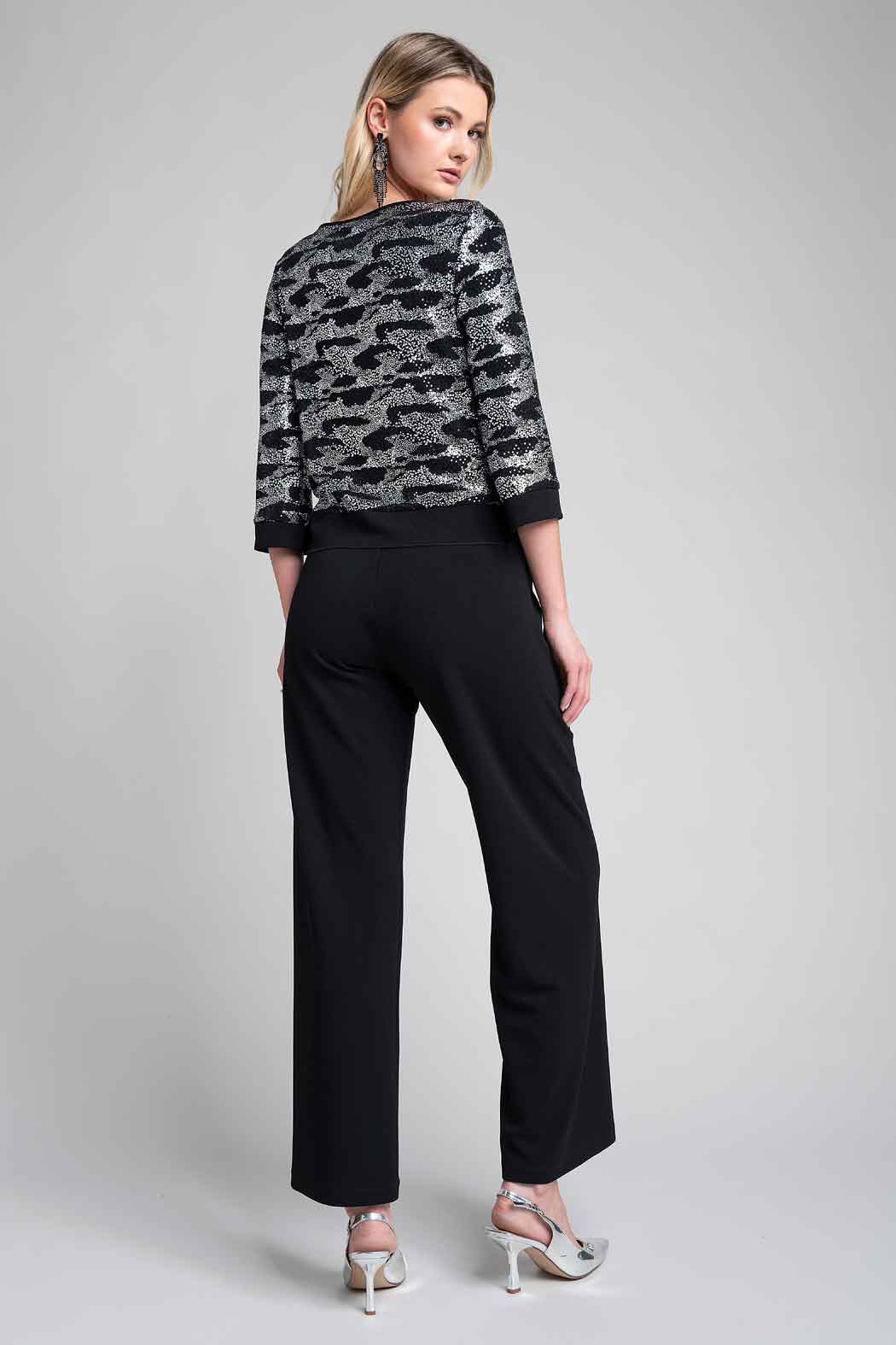 Conjunto De Pantalon Liso Y Blusa Con Brillos