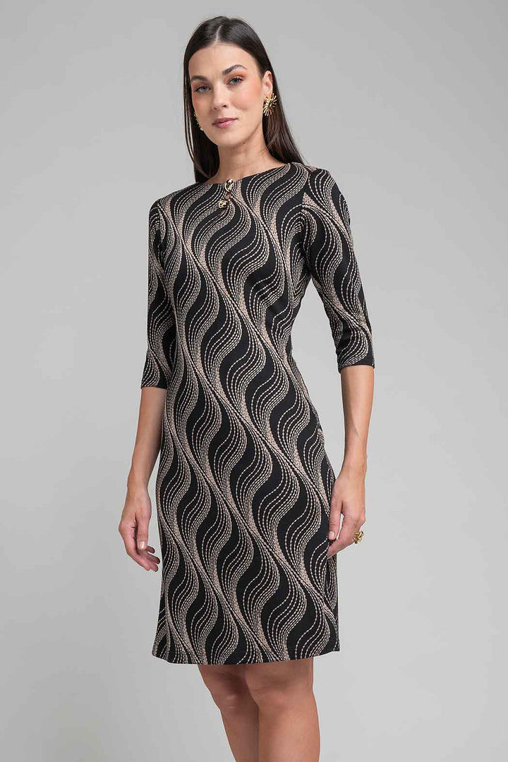Vestido Con Estampado Ondulado