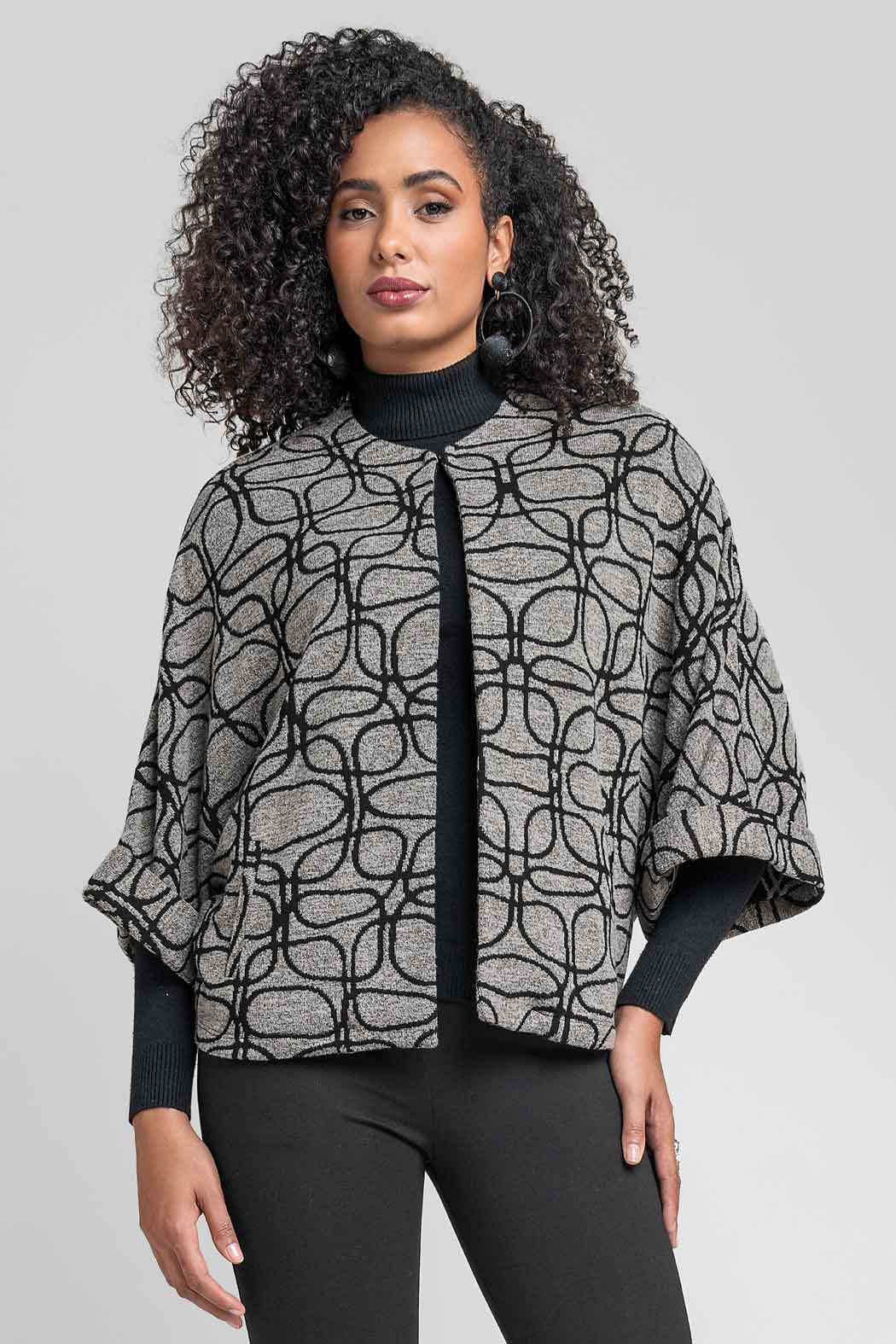 Capa Con Estampado Geometrico