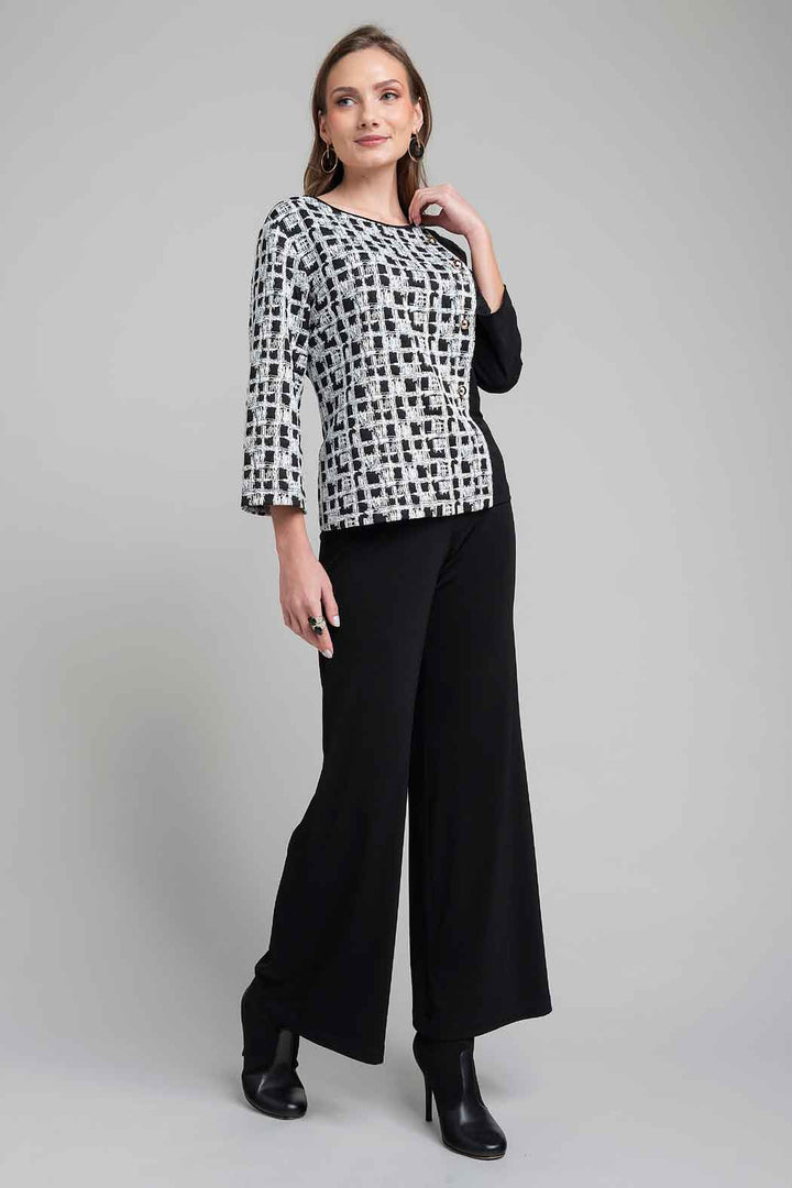 Conjunto De Pantalon Con Blusa Estampada