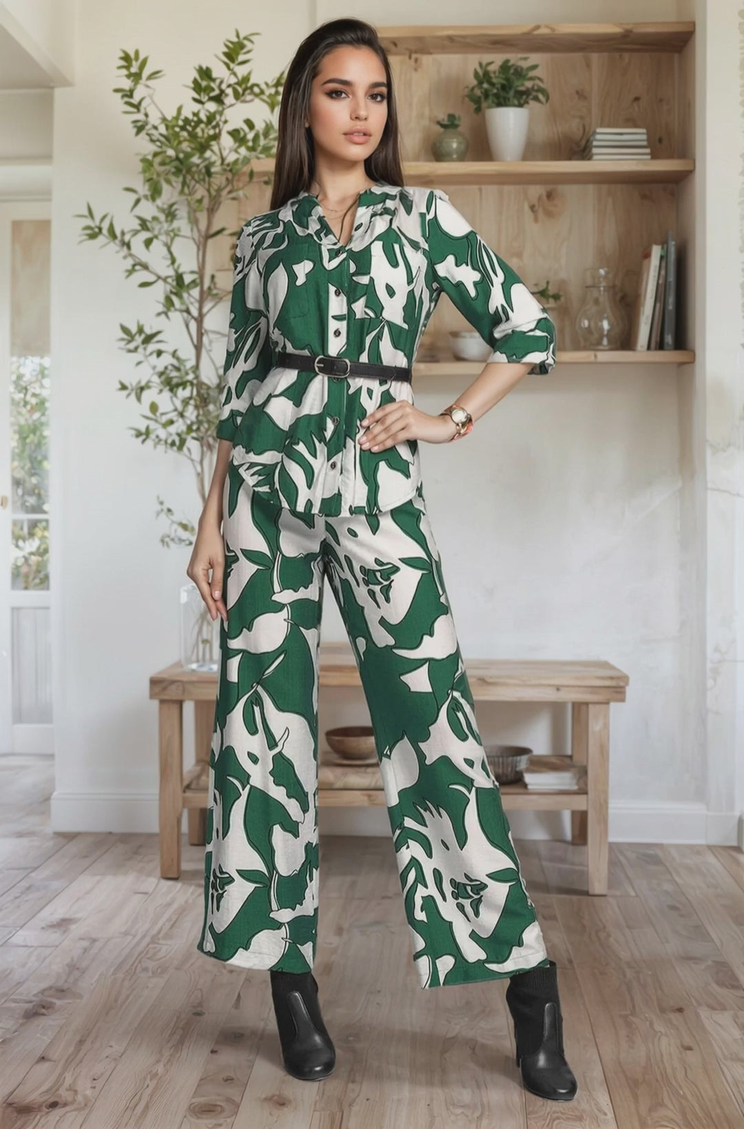 Conjunto De Pantalon Con Blusa Estampado Y Cinturon