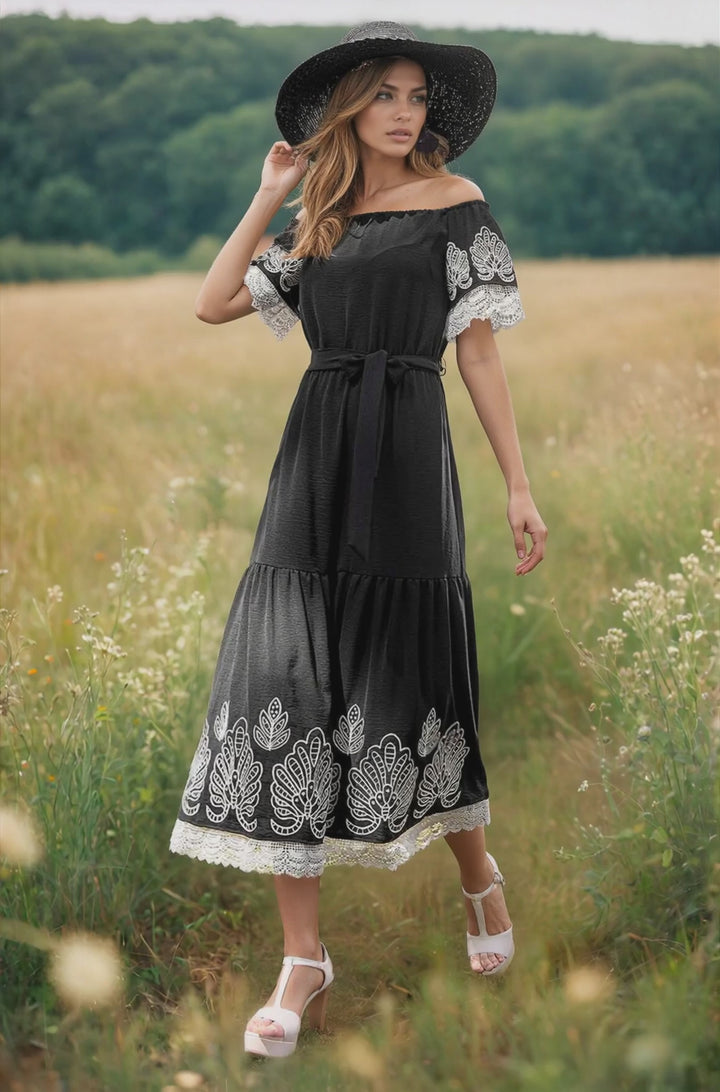 Vestido Largo Con Bordado