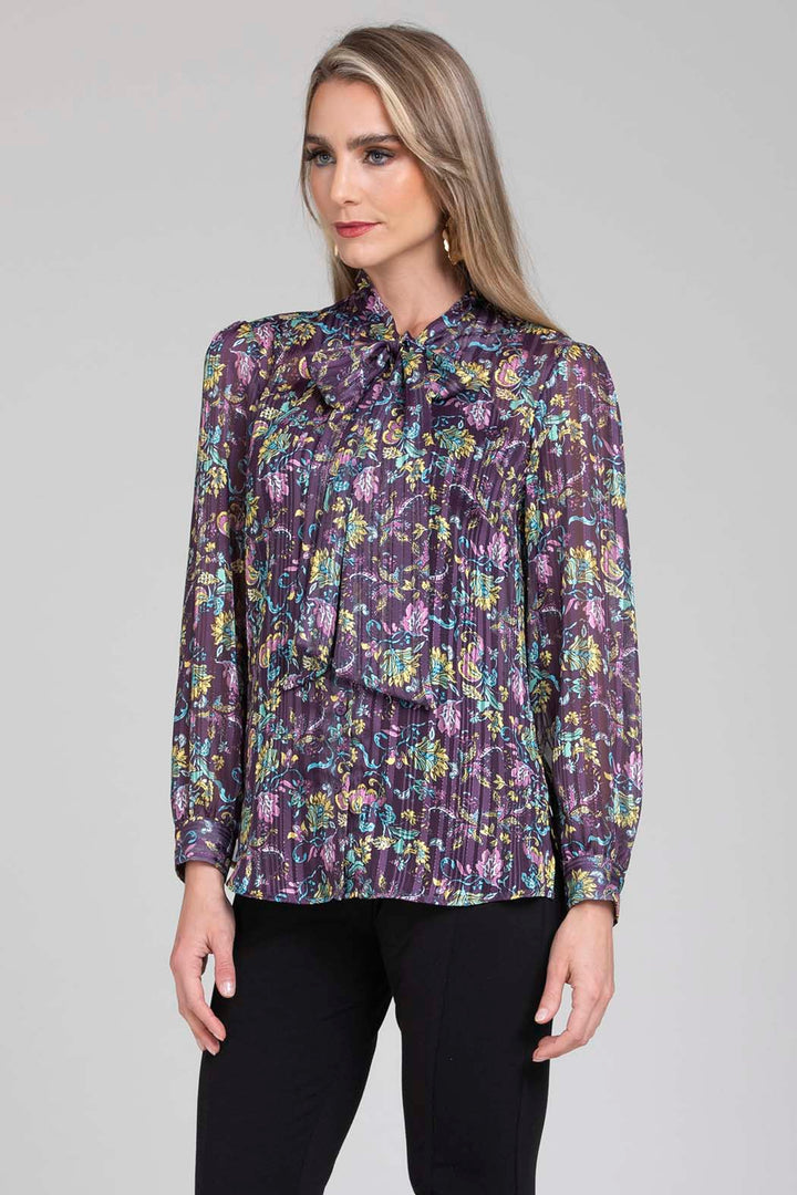 Blusa Con Estampado De Flores Con Corbatin